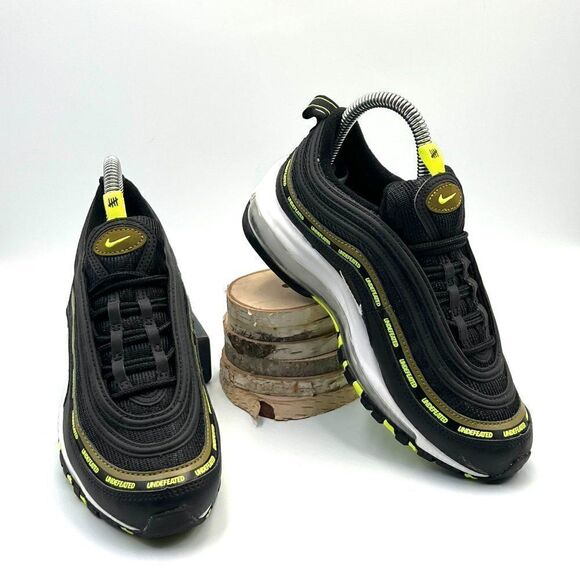 Nike Air Max 97 Undefeated Black Volt - Picture 11 of 12